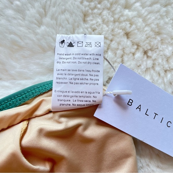 Baltic Born Beach Joy Bikini Top S - Picture 5 of 7